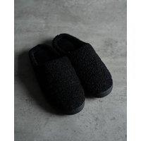 https://www.burton.co.uk/product/alexander-pace-jacob-slipper_p-89cd4266-7c45-48a0-a618-92636e093058?colour=Black&size=8