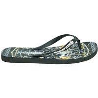 https://www.burton.co.uk/product/philipp-plein-sword-logo-black-flip-flops_p-032cef3f-74cb-495b-b0cf-42145b95086a?colour=Black&size=9
