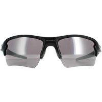 https://www.burton.co.uk/product/oakley-wrap-matte-black-prizm-black-flak-2-0-xl_p-e46d351d-ced8-4052-8cad-4955a2d31097?colour=Black&size=One%20Size
