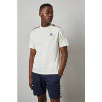 https://www.burton.co.uk/product/aquascutum-club-check-old-shoulder-check-t-shirt-navy_xdd12084?colour=off%20white&size=M