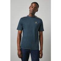 https://www.burton.co.uk/product/aquascutum-club-check-old-shoulder-check-t-shirt-navy_xdd12083?colour=navy&size=S