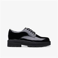 Clarks Girls Prague Lace Older Black Patent Brogues Leather School