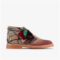 Clarks Kids Unisex,Girls,Boys Stranger Things Desert Boot Youth Sand/Dark