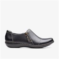 Clarks Womens Ashland Palm Black Leather Slip Ons Leather