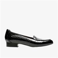 Clarks Womens Keesha Luca Black Patent/Crocodile Slip Ons,Loafers Patent