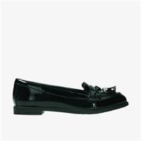 Clarks Girls Preppy Prize Youth Black Patent School Shoes,Slip Ons,Loafers