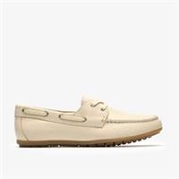 Clarks Womens Elliotte Boat Cream Leather Loafers,Slip Ons,Boat Shoes Leather