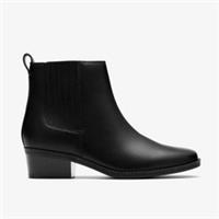 Clarks Womens Danyelle Skip Black Leather Ankle Boots,Heels Leather Casual