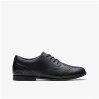 Clarks Girls Finja Brogue Older Black Leather Brogues,School Shoes Leather