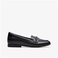 Clarks Girls Finja Loafer Older Black Leather Loafers,School Shoes Leather