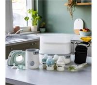 TOMMEE TIPPEE Complete Feeding Kit - White