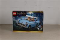 LEGO Harry Potter 76470 Enchanted Flying Ford Anglia Set - BOX DAMAGE