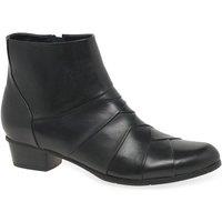 Regarde Le Ciel Women's 'Stefany 172' Ankle Boots in Black | Size: 4.5
