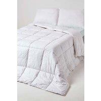 Homescapes Indulgent Pure Mulberry Silk Blend 13.5 Tog Autumn/Winter Duvet in White | Size: King