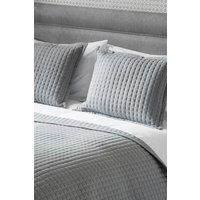 Belledorm Crompton Throw 150cm X 200cm in Grey | Size: 150 cm x 200 cm