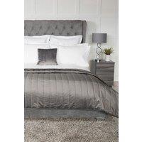 Belledorm Verona Throw 150cm X 200cm in Charcoal | Size: 150 cm x 200 cm
