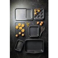 MasterClass Smart Space Seven-Piece Stacking Non-Stick Baking & Roasting Set in Black