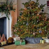 Ivyline Slate Velvet Mistletoe Tree Skirt D80cm in Grey