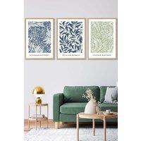 ARTZE Set of 3 Oak Framed Blue & Green William Morris Vintage Floral Wall Art in Mid Blue | Size: W33 cm x H45 cm x D20mm