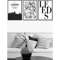 ARTZE LEEDS Skyline Street Map City Prints Framed Wall Art - Large in Black | Size: W53 cm x H73 cm x D20mm