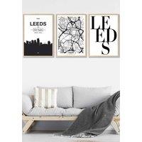 ARTZE LEEDS Skyline Street Map City Prints Framed Wall Art - Large in Light Oak | Size: W53 cm x H73 cm x D20mm