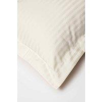 Belledorm Hotel Suite Satin Stripe 540 Thread Count Oxford Pillowcase in Ivory