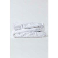 Homescapes Polypropylene Waterproof Duvet Protector in White | Size: Super King