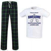 60 SECOND MAKEOVER Men's This Is What An Awesome Photographer Looks Like Tartan Pyjama Set in Green | Size: Large