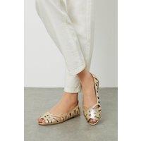 Dorothy Perkins Women's Wide Fit Prim Peep Toe Ballet Flats in Gold | Size: 5