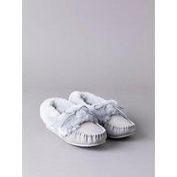 Lakeland Leather Women's Sheepskin Moccasins in Light Grey | Size: 5