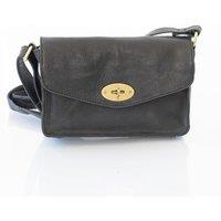 PRIMEHIDE Women's 'Columbia' Leather Medium Flapover Handbag in Black