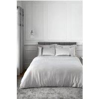 Catherine Lansfield 'Sequin Cluster' Duvet Set in Silver | Size: Double