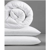 Slumberdown Climate Control 4.5 Tog Summer Duvet With 2 Pillows in White | Size: Super King