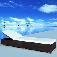 Berkfield Home Sun Lounger with Cream White Cushion Poly Rattan Brown