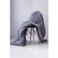 100*120cm Hand-Woven Chenille Blanket for Couch and Bed