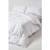 Homescapes Duck Feather & Down 10.5 Tog Autumn Duvet in White | Size: Super King