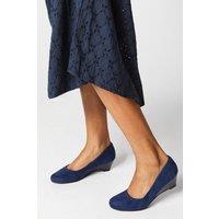 Good For the Sole Women's : Cerys Comfort Low Wedge Heel Court Shoes in Navy | Size: 4