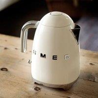 Smeg KLF03 Retro Style Kettle 1.7 Litre in White
