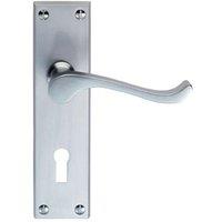 Loops Victorian Scroll Handle on Rectangular Lock Backplate 155 x 41mm Satin Chrome