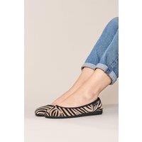 Moshulu Women's 'Leona' Ballerina Slippers in Black | Size: 6