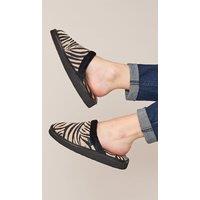Moshulu Women's 'Baba' Animal Print Mule Slippers in Off-White | Size: 4