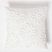 Homescapes Floral Daisy Tufted Cotton Cushion in White | Size: 45 cm x 45 cm