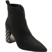 Lotus Women's 'Lori' Block-Heel Ankle Boots in Black | Size: 7