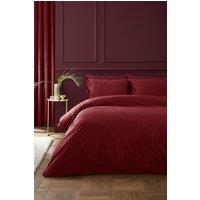 Catherine Lansfield 'Kingsley' Soft Matt Velvet Duvet Cover Set in Raspberry | Size: King