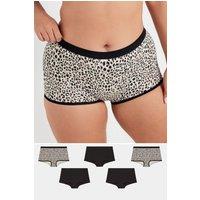 Yours Women's 5 Pack Animal Print Shorts in Black | Size: 30-32