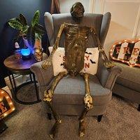 Samuel Alexander 5ft (150cm) Full Body Halloween Mummified Skeleton Decoration with Posable Joints in Light Brown