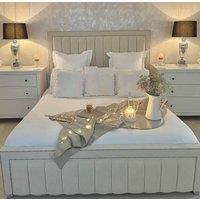 HOB Furniture Royal Charleston Bed, Faux Leather - Hb 183 Cm, Cream | Size: Super King