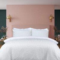 Smart Living Luxury Hotel Quality Reversible Tufted Arch Duvet Cover with Pillowcases in White | Size: Double