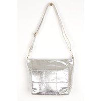 Etre Women's Silver Metallic Faux Leather Medium Crossbody Bag