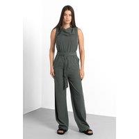 Sleeveless Blended Fabric Jumpsuit